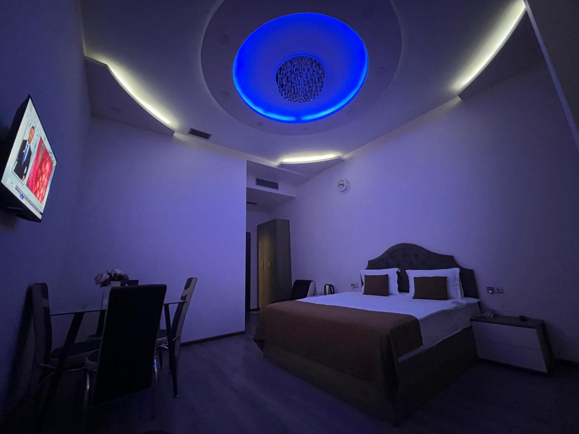 Hotel Fleur Yerevan Luaran gambar