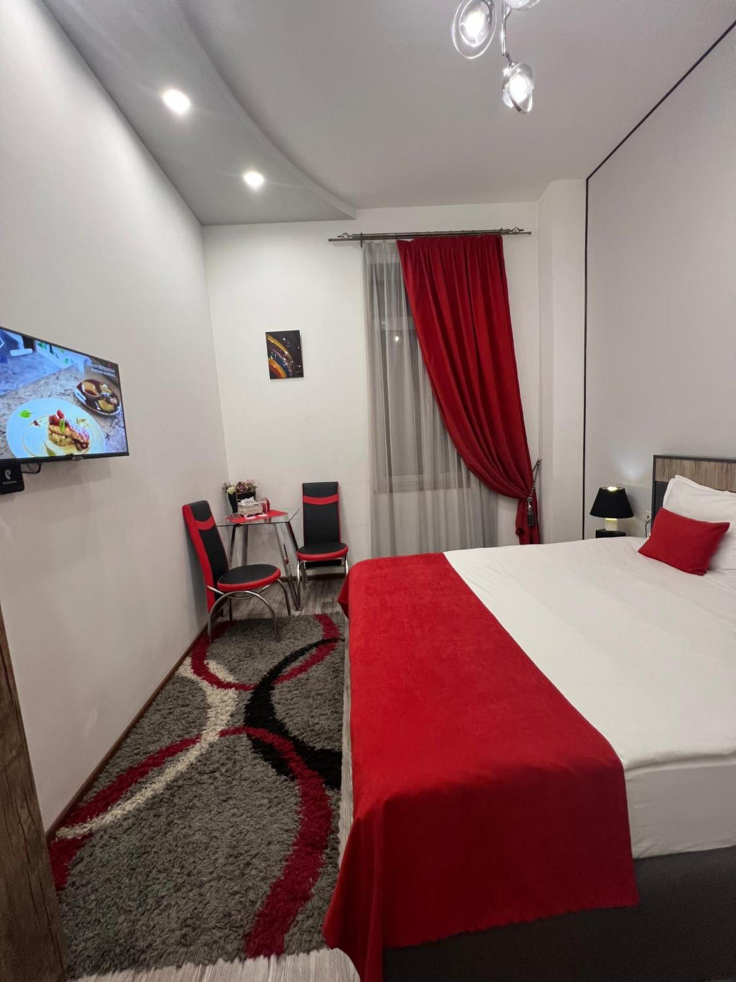 Hotel Fleur Yerevan Luaran gambar